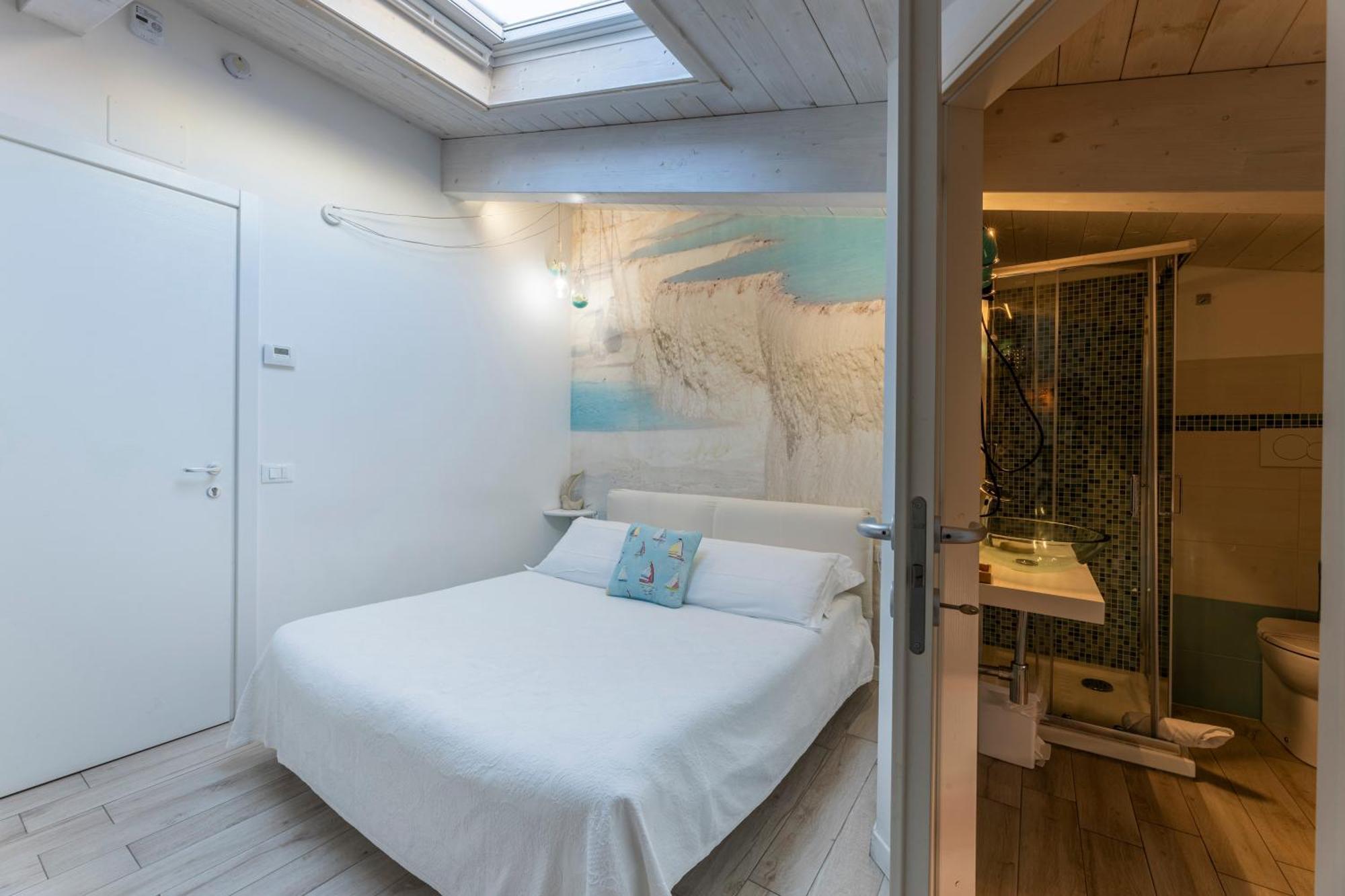 Acquamarina B&B Follonica Bagian luar foto