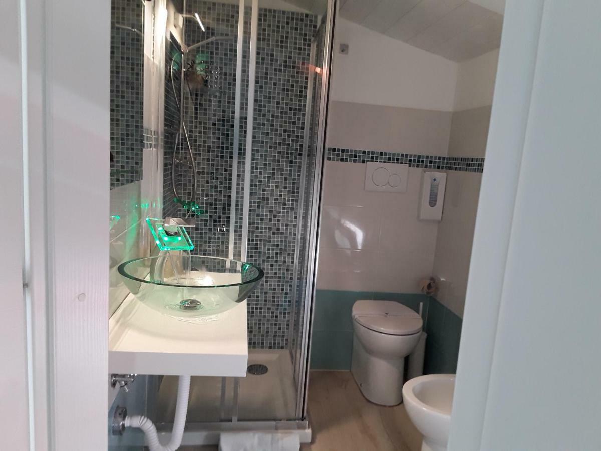 Acquamarina B&B Follonica Bagian luar foto
